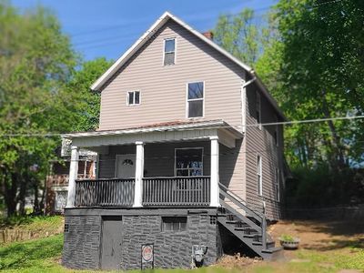12 Hope St