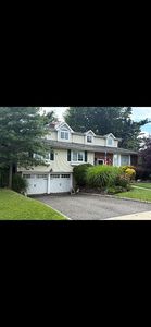 27 Delaware Ave