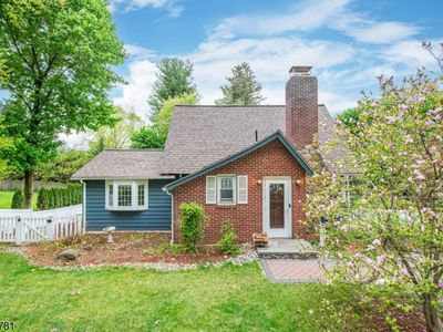 Property at 372 E Shore Trl, Sparta, NJ