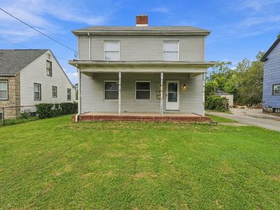 2146 Leonard Ave