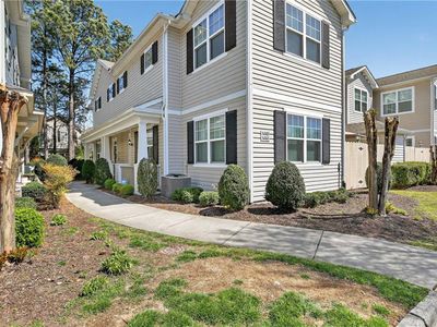 1440 Rollesby Way