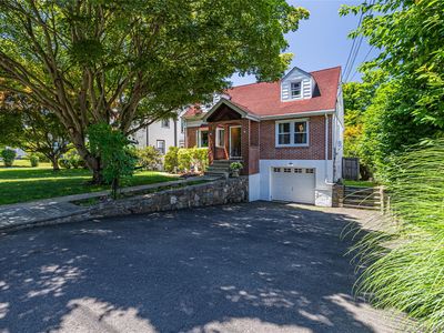 74 Tamarack Road