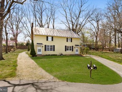 9 Burke Cir