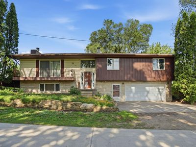 105 N East St