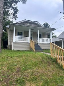 1313 Jefferson Ave
