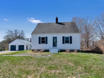 Property at 15 Sunset Avenue, North Berwick, ME