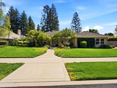 2134 SW Cottonwood Circle