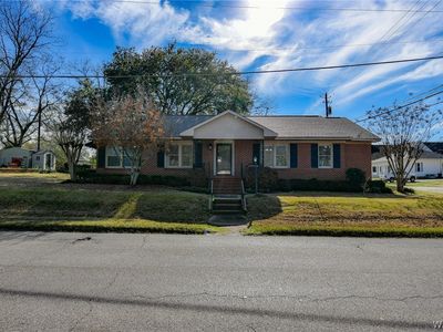 Property at 145 4th Ave NW, Gordo, AL