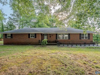Property at 41 Seminary St, Moulton, AL