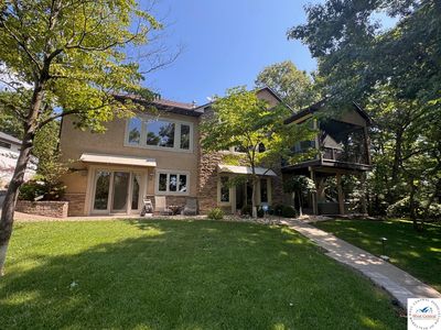720 Via Del Lago Dr