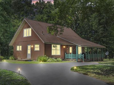 3202 Old Stronach Rd