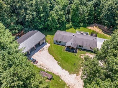 85 Logan Ln