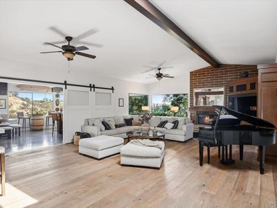 734 Avocado Ct