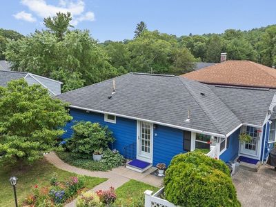 39 Smart St