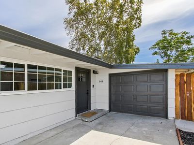 949 Joan St