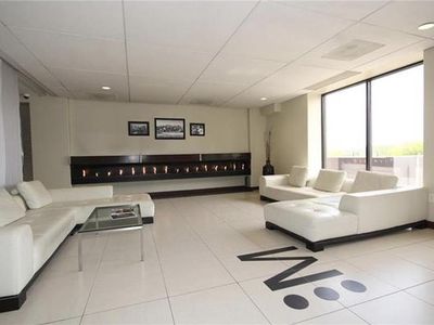 700 E 8th St UNIT 10D