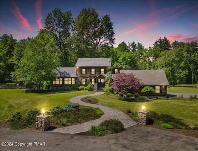 311 Strawberry Hill Rd