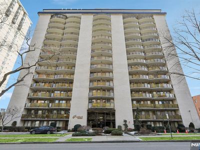 150 Overlook Ave APT 7F