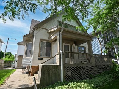 137-39 E Garfield AVENUE