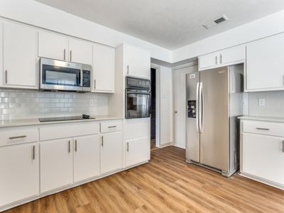 Property at 2118 Trellis Pl, Richardson, TX