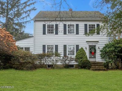 16 Robertsville Road