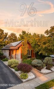 96 McArthur Ave