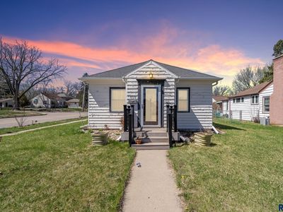 Property at 1737 S 7th Ave, Sioux Falls, SD