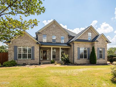 18 Golden Pond Cv