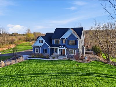 1585 Davis Rd