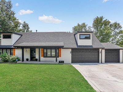 8121 E Willowbrook Rd