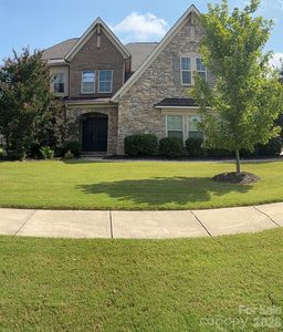 8465 Blume Pkwy #8