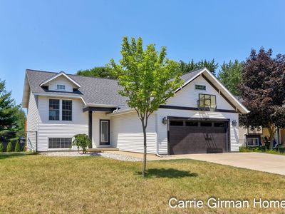 11011 Skyway Ln