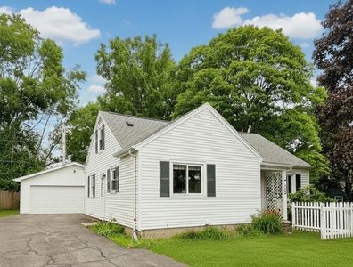 112 Clarington St