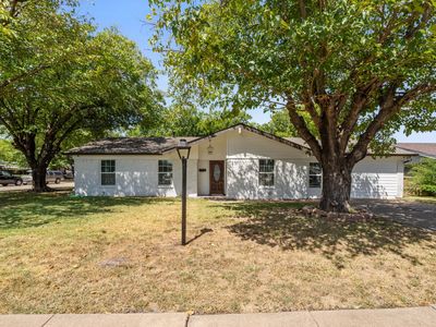 Property at 2110 Tompkins Dr, Grand Prairie, TX
