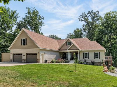 405 Riverwatch Trce