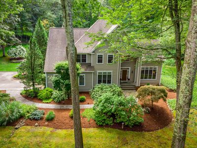 10 Valley Field Road North