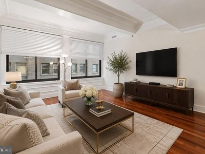 1500 Chestnut St APT 7D