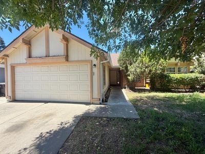 8561 Vintage Park Dr