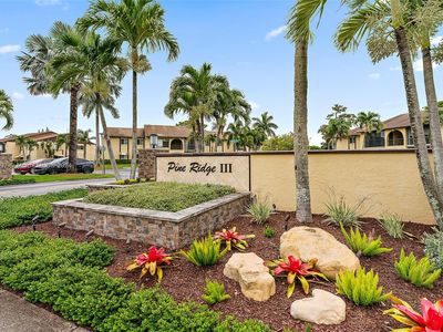 310 Pine Ridge Cir APT D-1