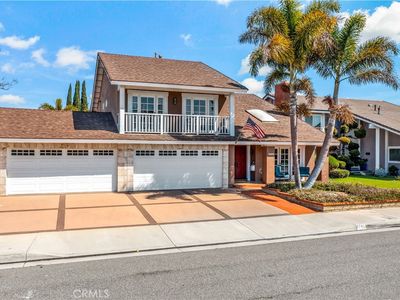 9741 La Esperanza Ave