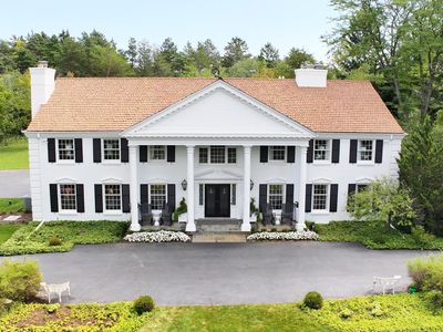 7660 North River ROAD