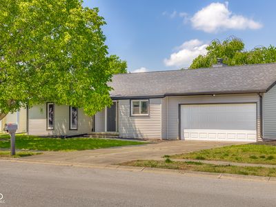 2694 Cedar Wood Dr