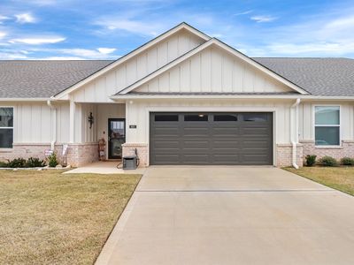 6111 Hamilton Meadows Way