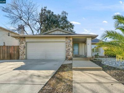 14 Doral Ct