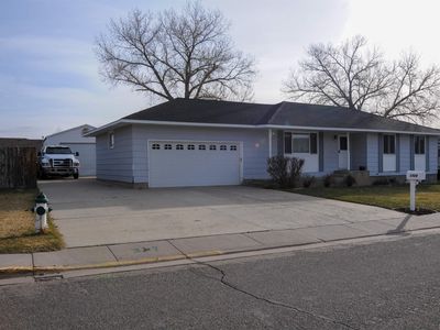 1725 Massachusetts Ct