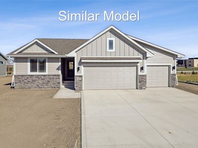 3826 NW Reinhart Dr