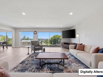 3693 Highland Ave