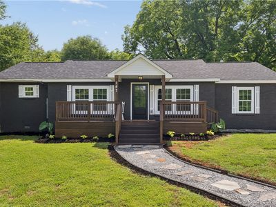 147 Taylor Rd