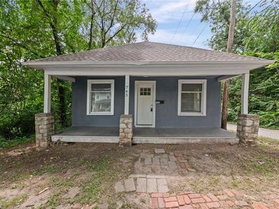 743 Kickapoo St