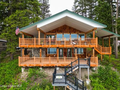 1349 Lake Shore Dr